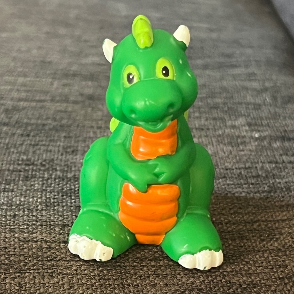Vintage Fisher Price Little People Castle Kingdom Green Orange Dragon